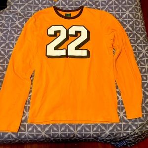 men’s Hollister 22 long sleeve Henley, gold, size Medium